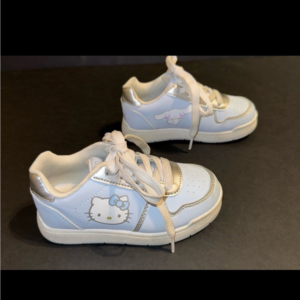 Hello kitty and friends sneakers